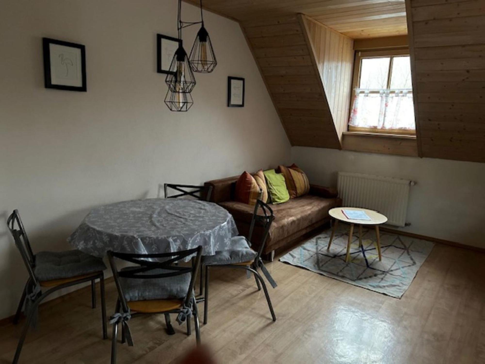 Ferienwohnungen Stahl Pirk Bagian luar foto